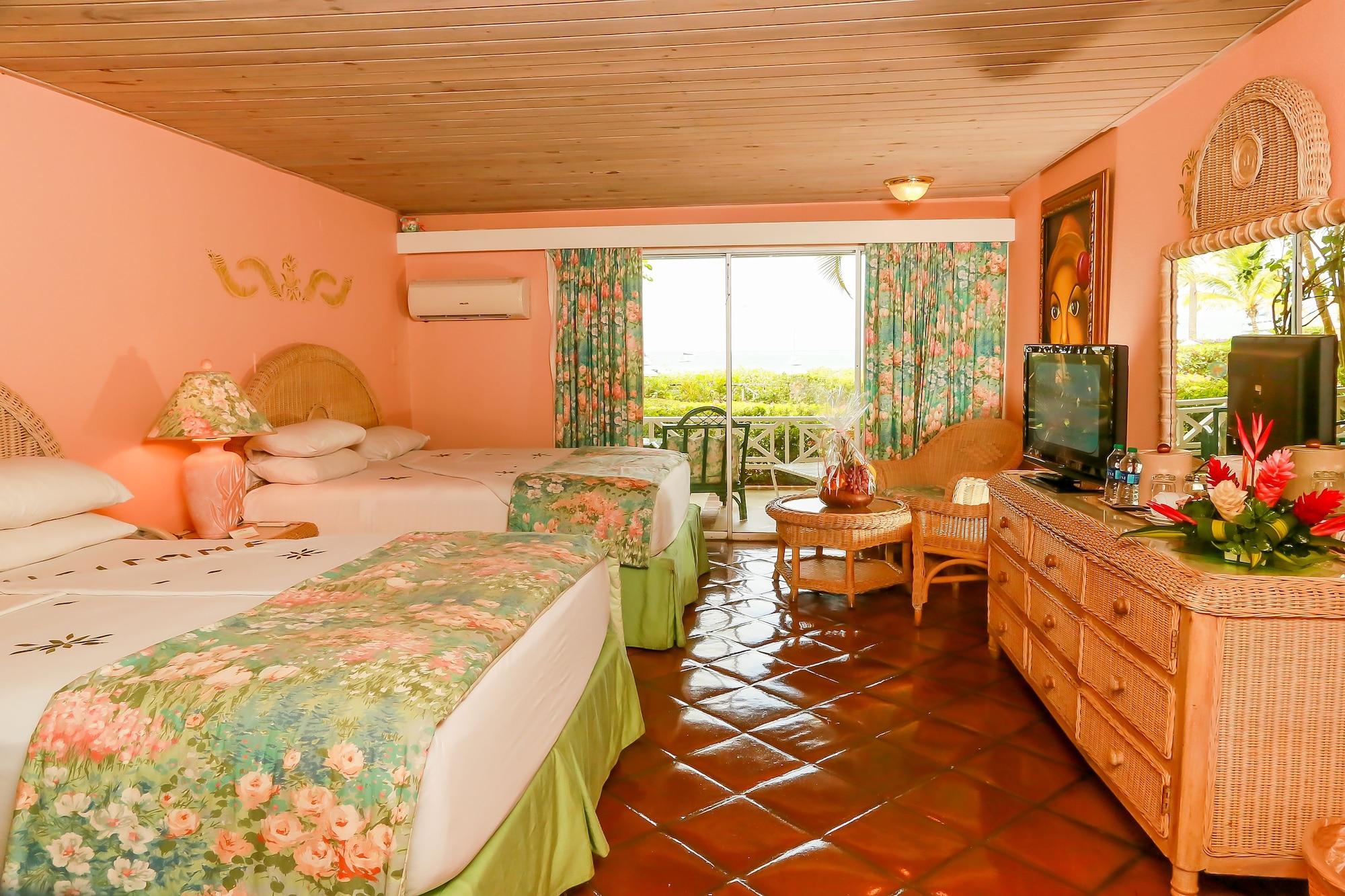 Coco Reef Resort & Spa Crown Point Exterior foto