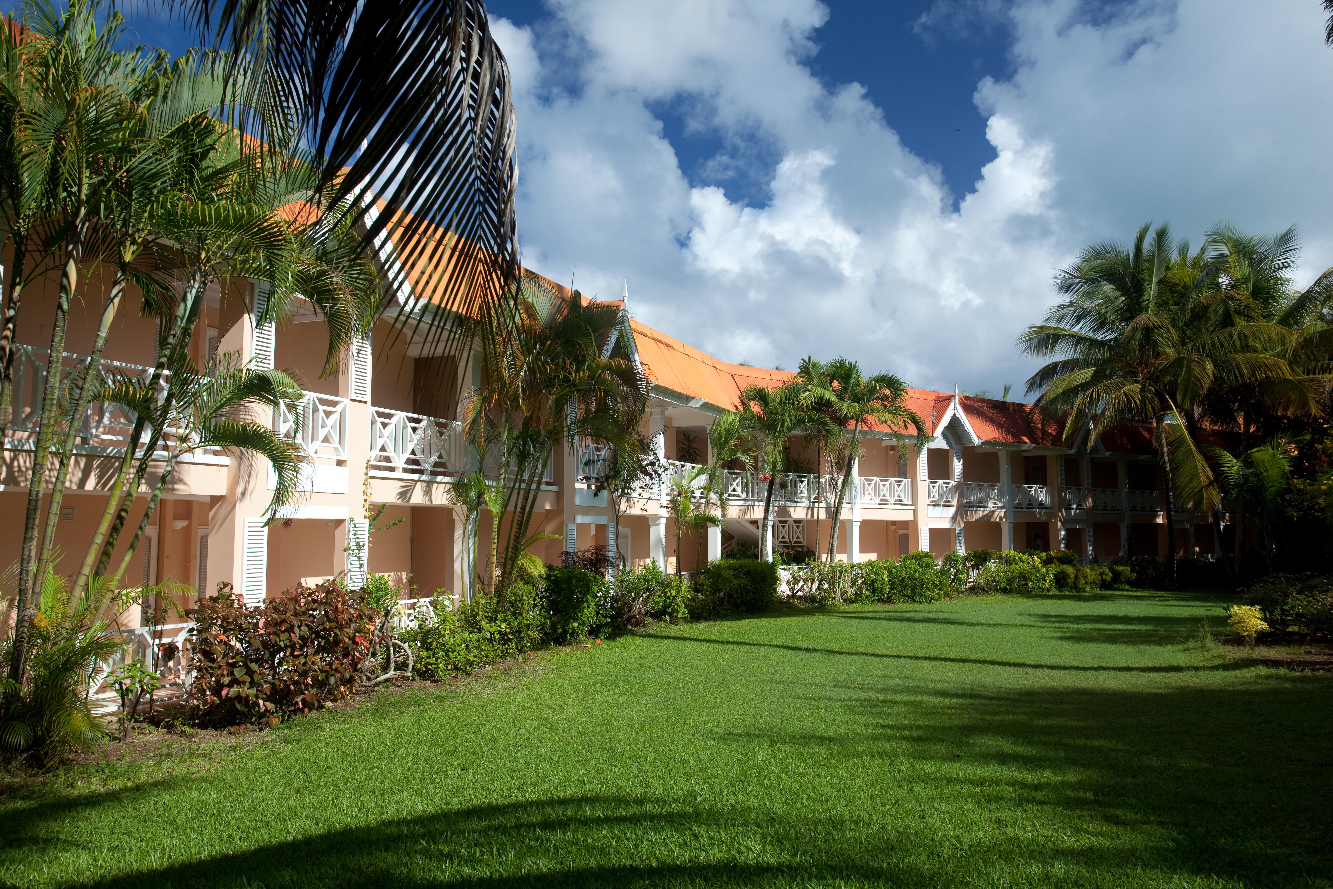 Coco Reef Resort & Spa Crown Point Exterior foto