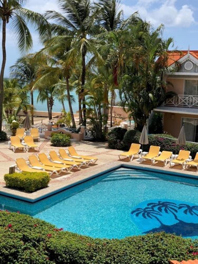 Coco Reef Resort & Spa Crown Point Exterior foto