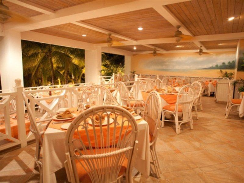 Coco Reef Resort & Spa Crown Point Exterior foto